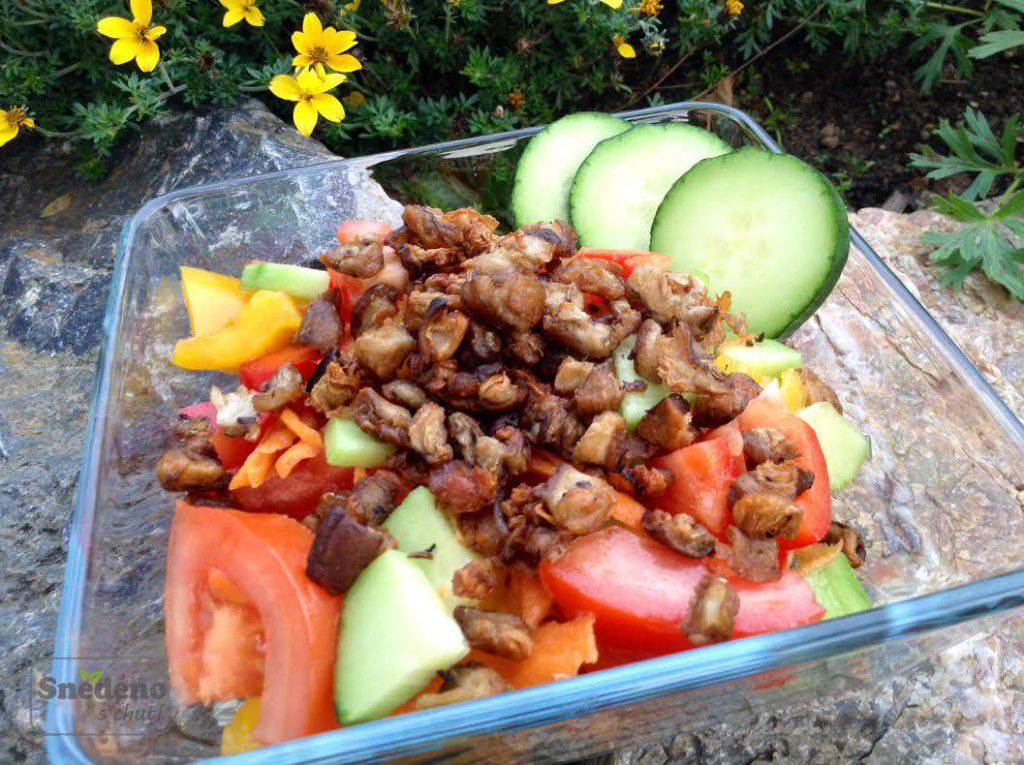 bedlove skvarky-salat
