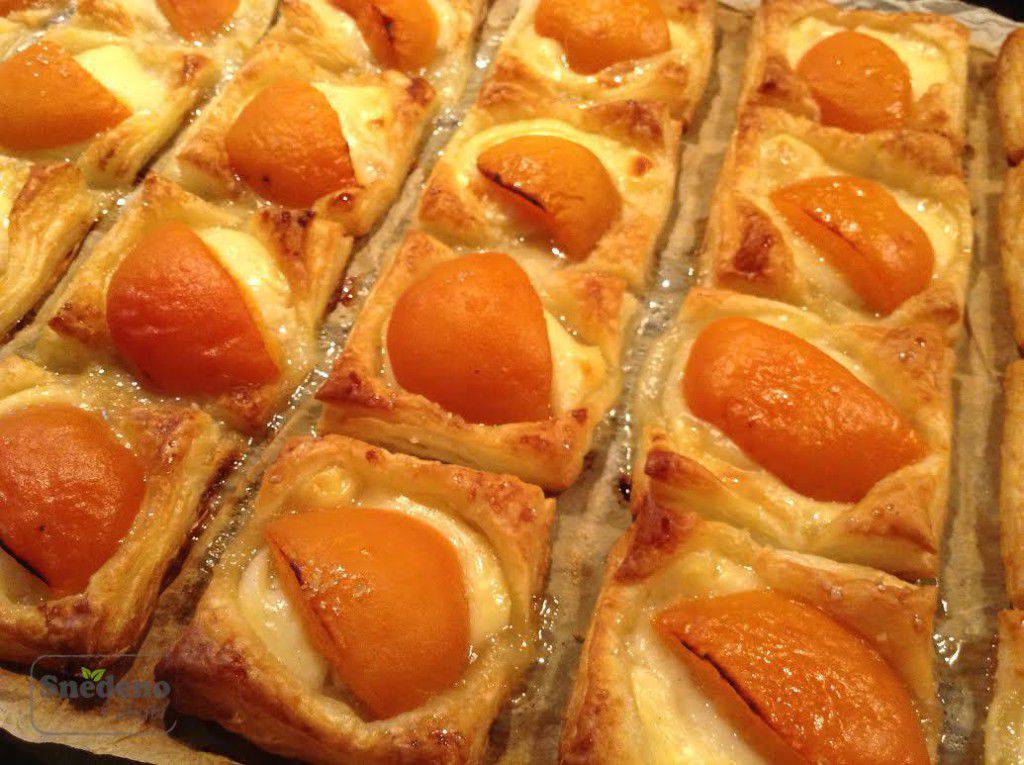 listove-kolacky-merunkove-plech